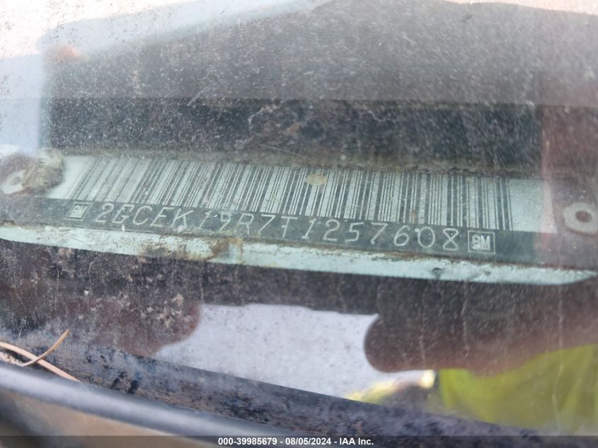 1996 Chevrolet Gmt-400 K1500 VIN: 2GCEK19R7T1257608 Lot: 39985679