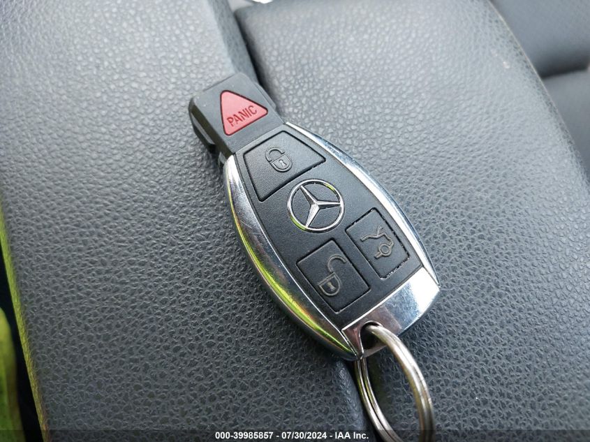 2010 Mercedes-Benz C 300 Luxury/Sport VIN: WDDGF5EB5AR086686 Lot: 39985857