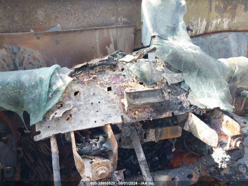 2007 Ford F-350 Chassis Xl/Xlt VIN: 1FDWF36YX7EA59038 Lot: 39985920