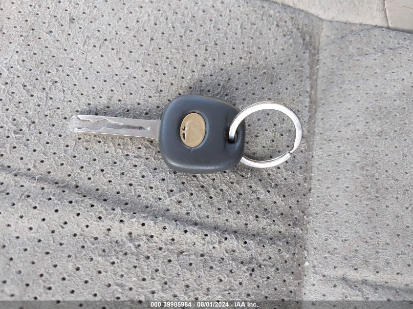 2001 Lexus Is 300 VIN: JTHBD182210025135 Lot: 39985984