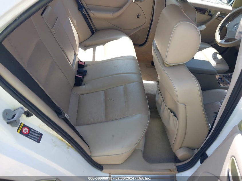 2000 Mercedes-Benz C 230 Kompressor VIN: WDBHA24G3YA842256 Lot: 39986015