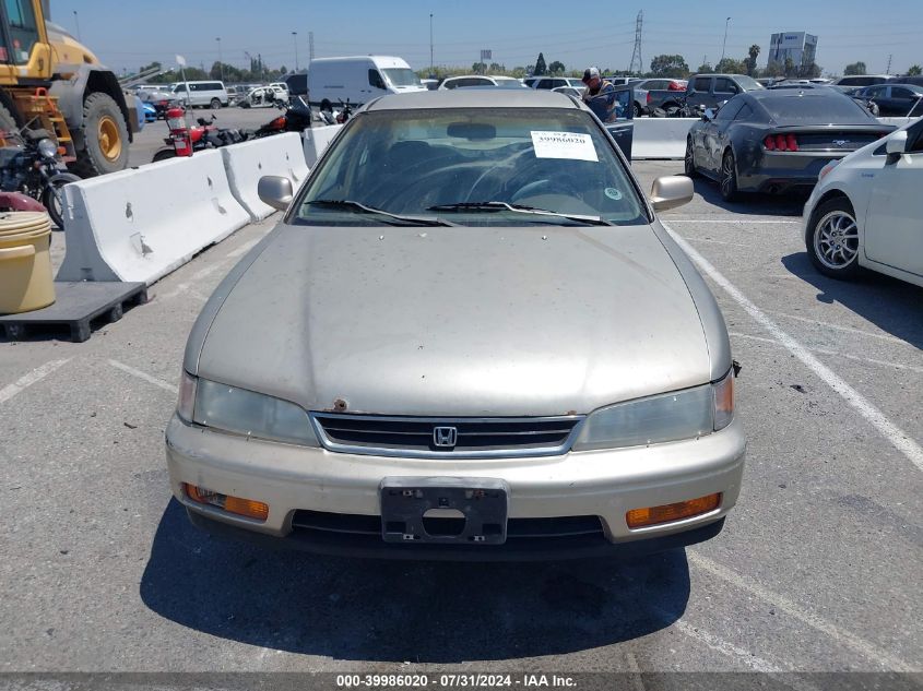 1995 Honda Accord Lx VIN: 1HGCE664XSA017186 Lot: 39986020