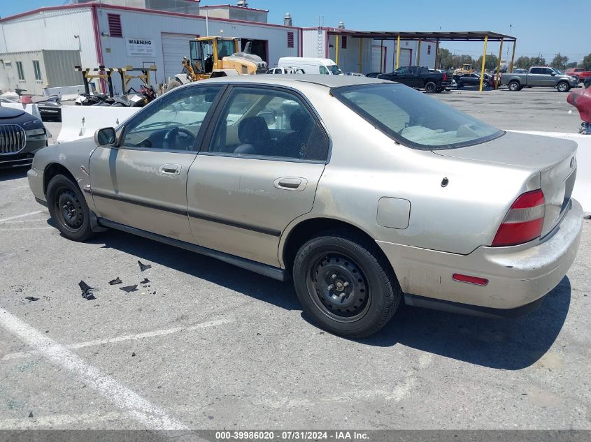 1995 Honda Accord Lx VIN: 1HGCE664XSA017186 Lot: 39986020