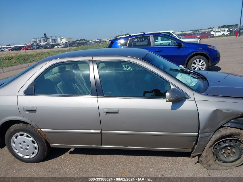 1999 Toyota Camry Le VIN: 4T1BG22K6XU444075 Lot: 39986024