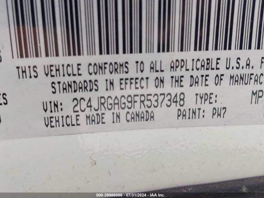 2C4JRGAG9FR537348 2015 Ram Cargo Tradesman