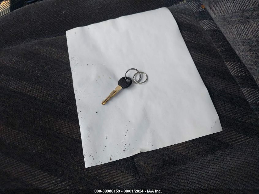 1999 Honda Cr-V Lx VIN: JHLRD2840XC000994 Lot: 39986159