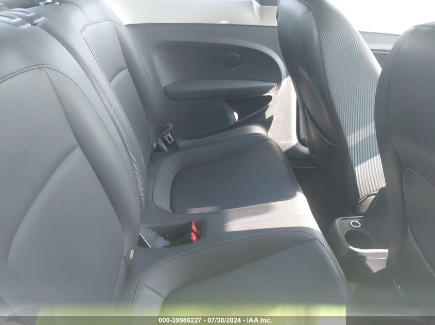 2014 Volkswagen Beetle VIN: 3VWJ17AT5EM667134 Lot: 39986227