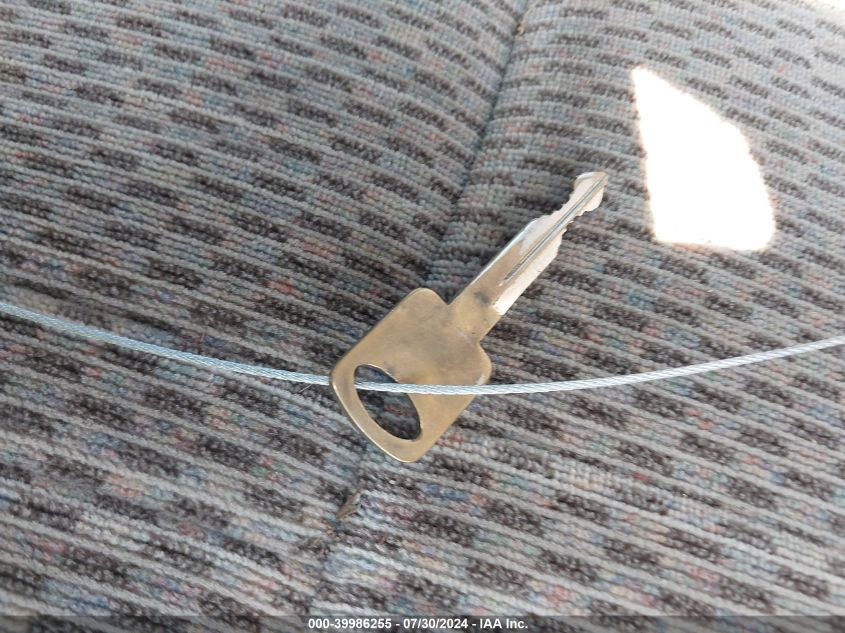 1997 Ford F150 VIN: 1FTEF17L0VKD49553 Lot: 39986255