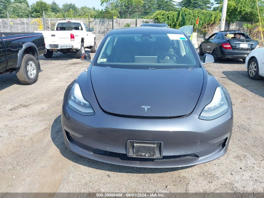 2018 Tesla Model 3 Long Range/Performance VIN: 5YJ3E1EB0JF116672 Lot: 39986498