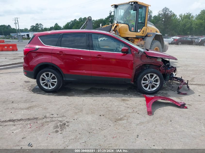 2019 Ford Escape Se VIN: 1FMCU0GDXKUA02484 Lot: 39986581