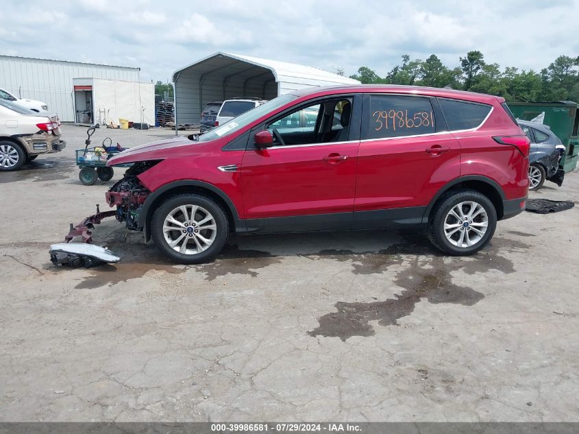 2019 Ford Escape Se VIN: 1FMCU0GDXKUA02484 Lot: 39986581