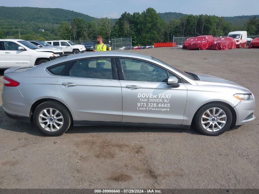 2016 Ford Fusion S VIN: 3FA6P0G79GR199588 Lot: 39986640