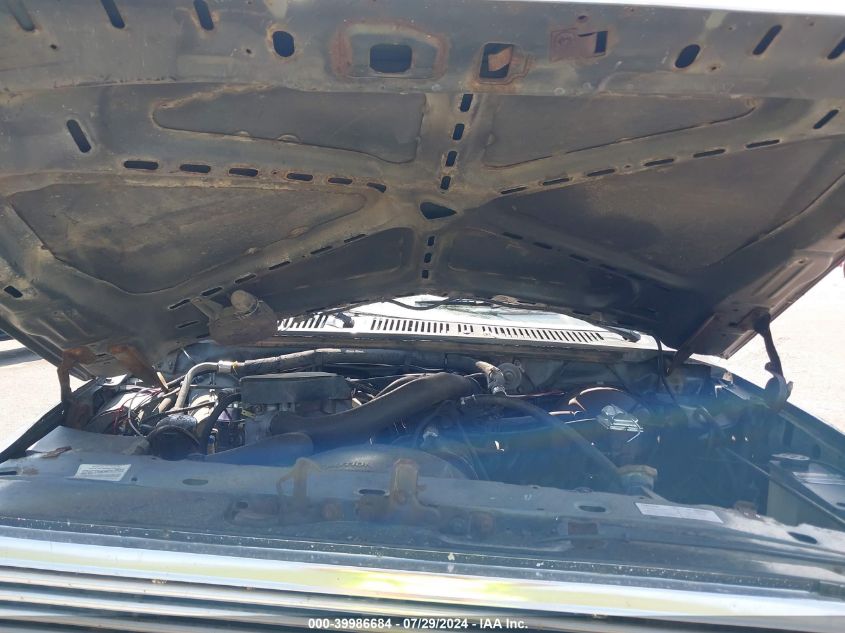 1981 Ford F150 VIN: 1FTDF15E5BUA43402 Lot: 39986684