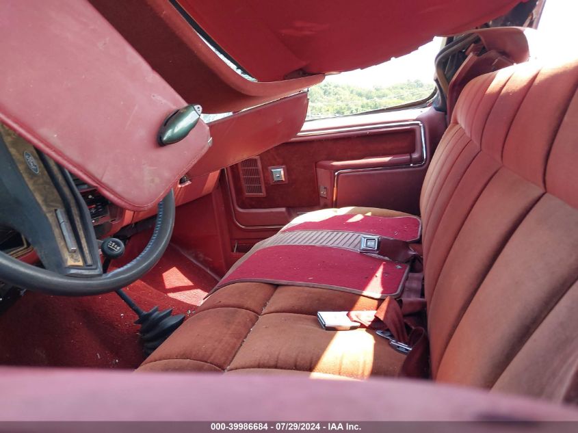 1981 Ford F150 VIN: 1FTDF15E5BUA43402 Lot: 39986684