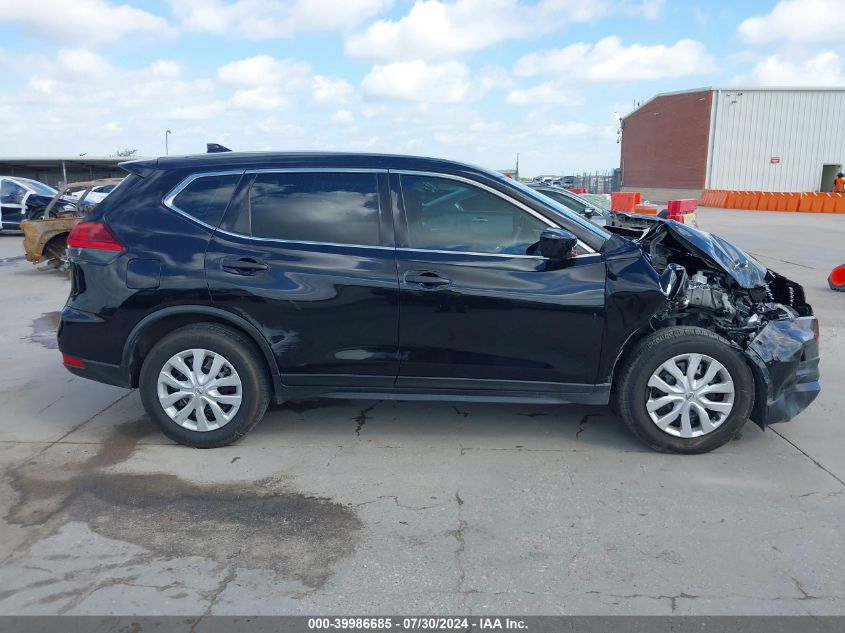 2017 Nissan Rogue S VIN: JN8AT2MTXHW136807 Lot: 39986685