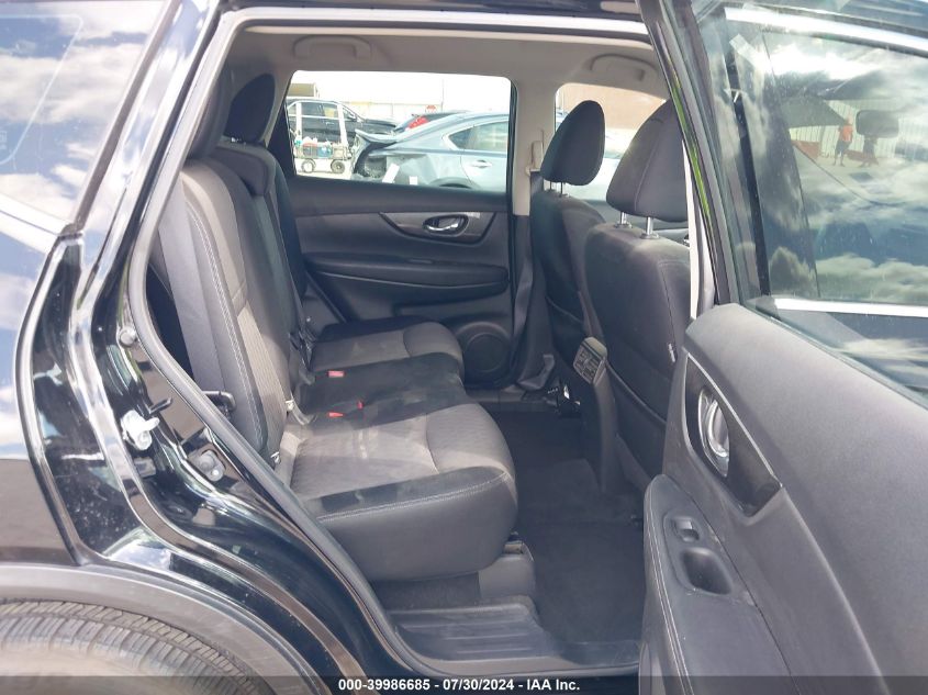 2017 Nissan Rogue S VIN: JN8AT2MTXHW136807 Lot: 39986685