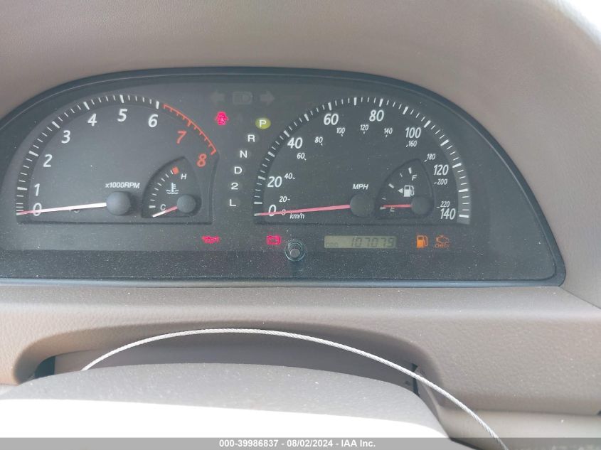 2004 Toyota Camry Le VIN: 4T1BE32K54U861081 Lot: 39986837