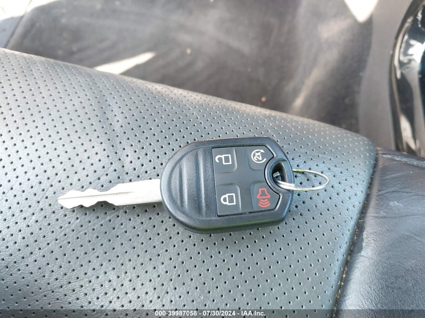 2011 Ford F-150 Supercrew VIN: 1FTFW1E69BFA12076 Lot: 39987058