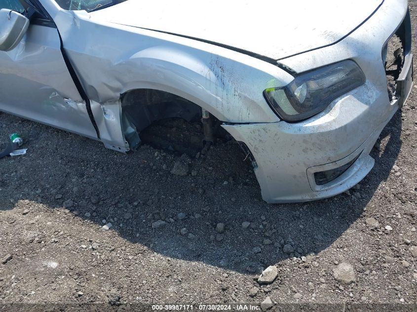 2019 Chrysler 300 S VIN: 2C3CCABG7KH760790 Lot: 39987171