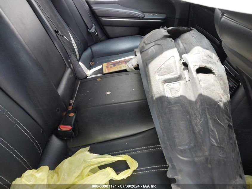 2019 Chrysler 300 S VIN: 2C3CCABG7KH760790 Lot: 39987171