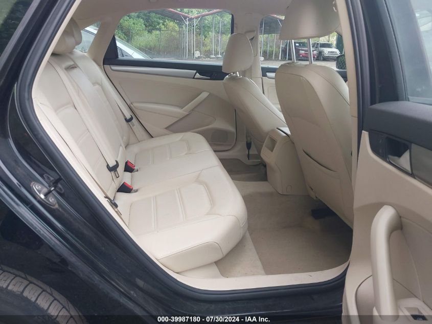 2014 Volkswagen Passat 1.8T Wolfsburg Edition VIN: 1VWAT7A39EC061122 Lot: 39987180