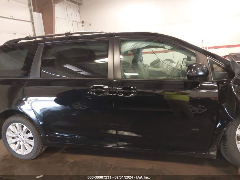 5TDDK3DCXCS047023 2012 Toyota Sienna Xle 7 Passenger