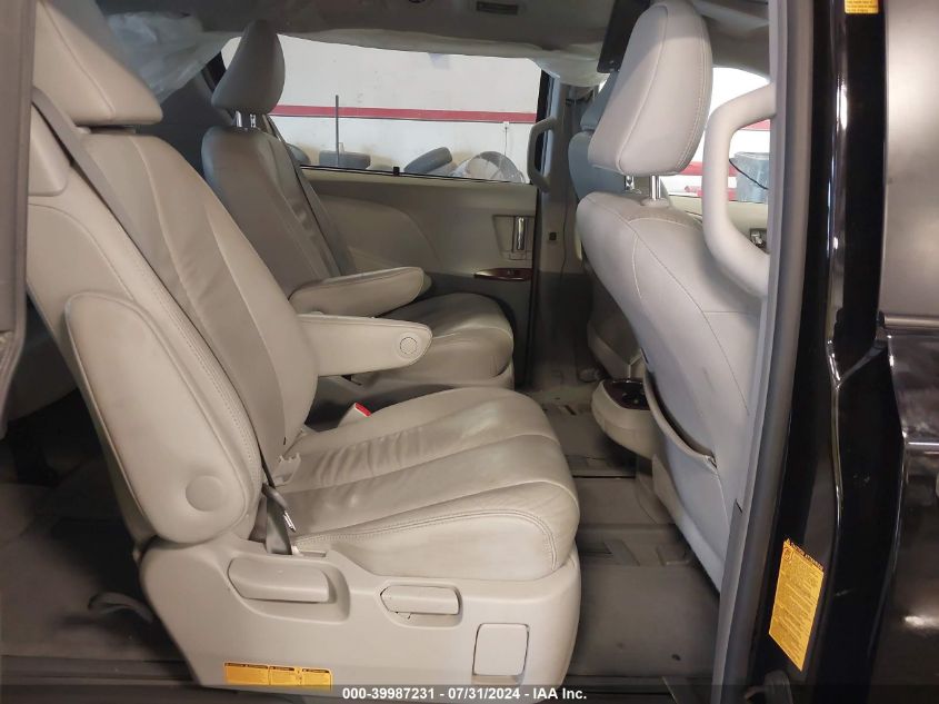 5TDDK3DCXCS047023 2012 Toyota Sienna Xle 7 Passenger