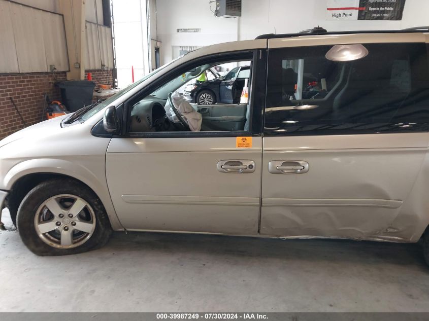 2005 Dodge Grand Caravan Sxt VIN: 2D4GP44L55R221373 Lot: 39987249