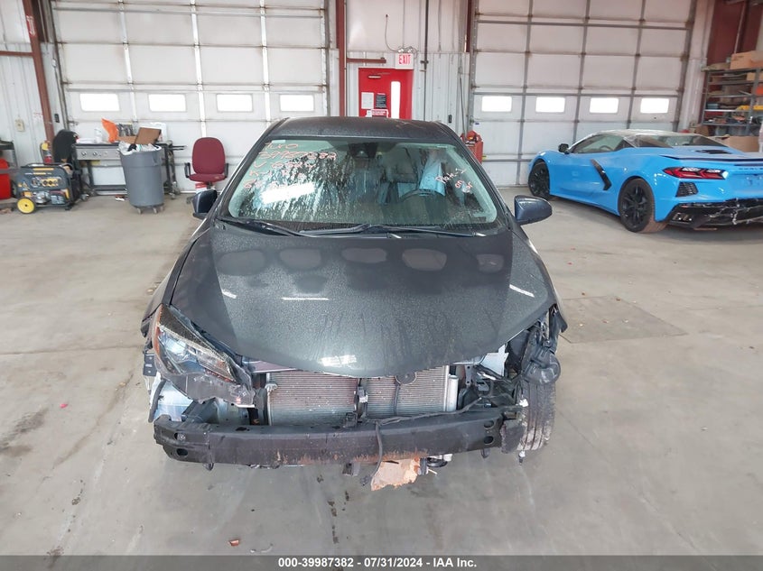 VIN 2T1BURHE7KC136524 2019 TOYOTA COROLLA LE