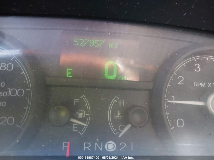 2007 Lincoln Town Car Signature Limited VIN: 1LNHM82V87Y617054 Lot: 39987400