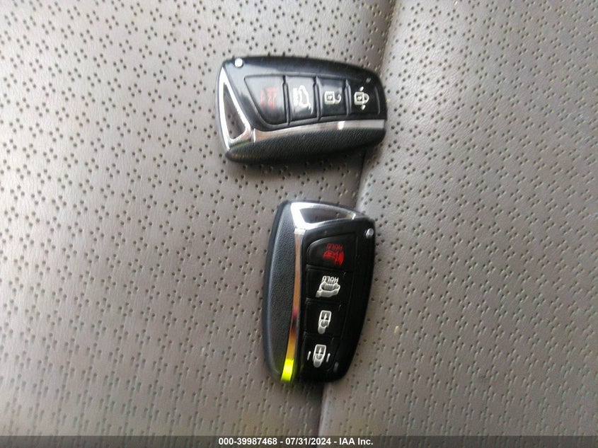 2013 Hyundai Santa Fe Sport VIN: 5XYZWDLA3DG100840 Lot: 39987468