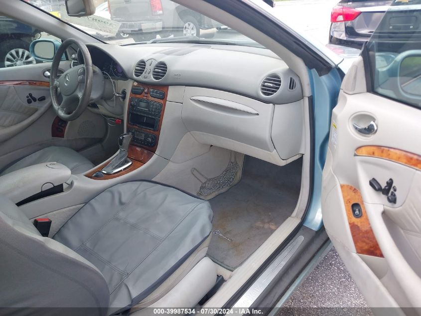 2004 Mercedes-Benz Clk 320 VIN: WDBTK65G74T020975 Lot: 39987534