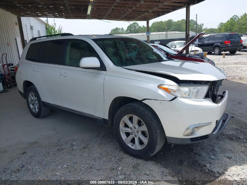 5TDZA3EH2CS023981 2012 Toyota Highlander Se