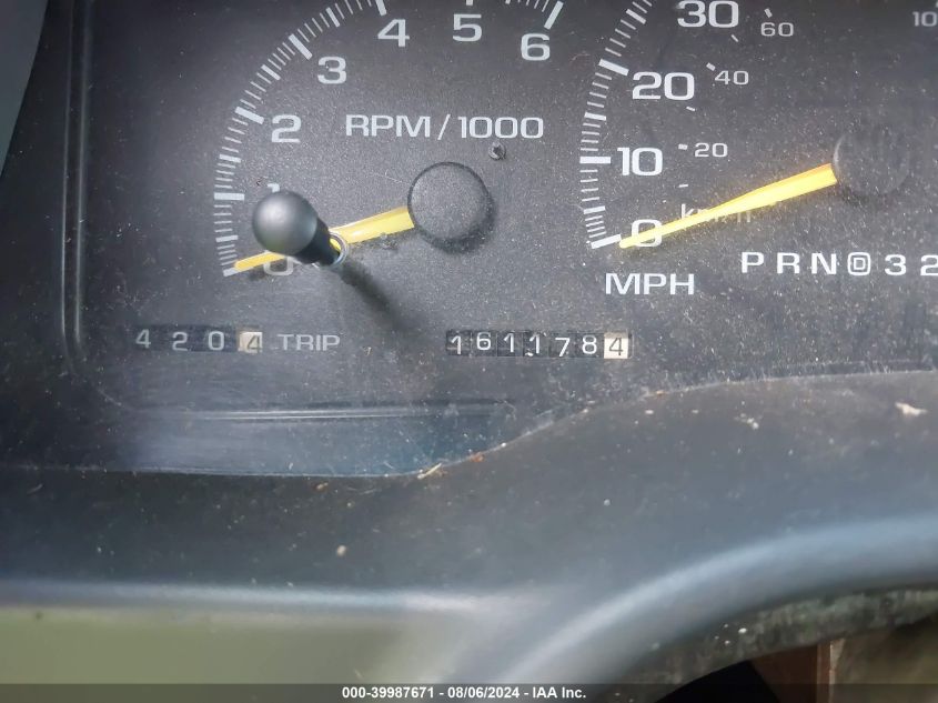 1999 Chevrolet Suburban 1500 Lt VIN: 1GNFK16R3XJ406799 Lot: 39987671