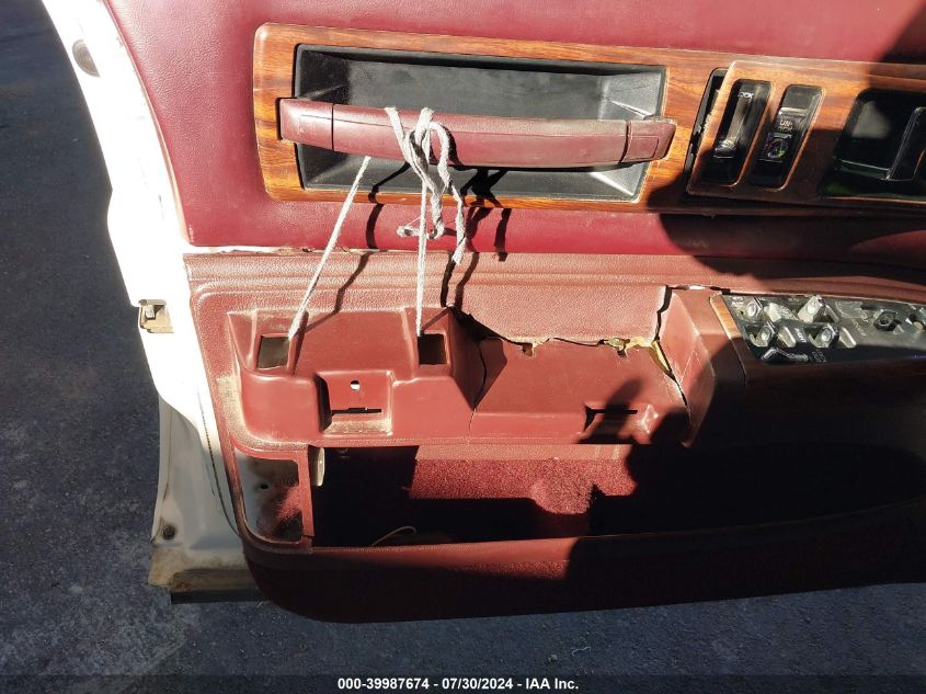 1994 Chevrolet Caprice Classic Ls VIN: 1G1BN52W2RR164201 Lot: 39987674