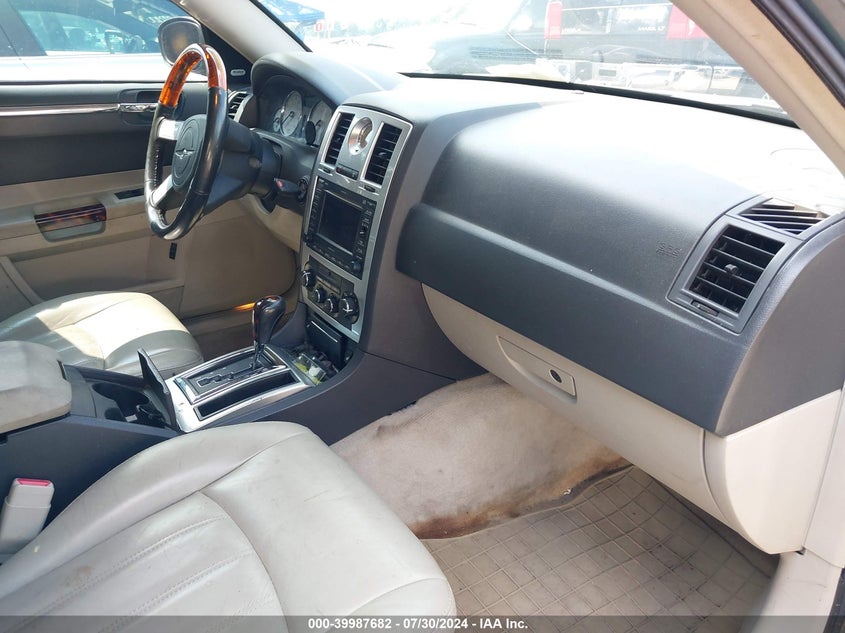 2005 Chrysler 300C VIN: 2C3JA63H75H525263 Lot: 39987682