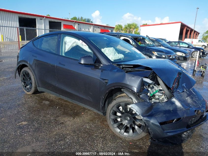 7SAYGDEDXRF102568 2024 TESLA MODEL Y - Image 1