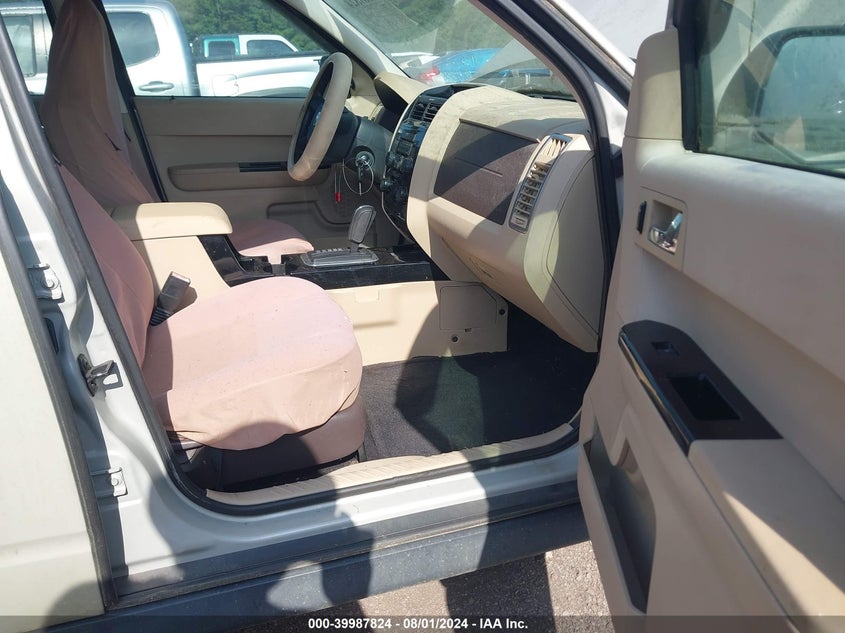 2008 Mazda Tribute S VIN: 4F2CZ06178KM04948 Lot: 39987824