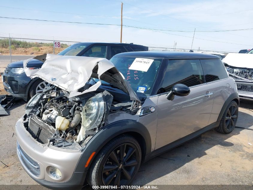 2013 Mini Hardtop Cooper VIN: WMWSU3C57DT679756 Lot: 39987845