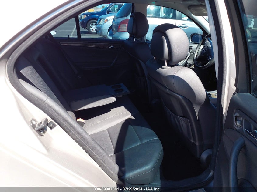 2007 Mercedes-Benz C 230 Sport VIN: WDBRF52H27F924547 Lot: 39987881