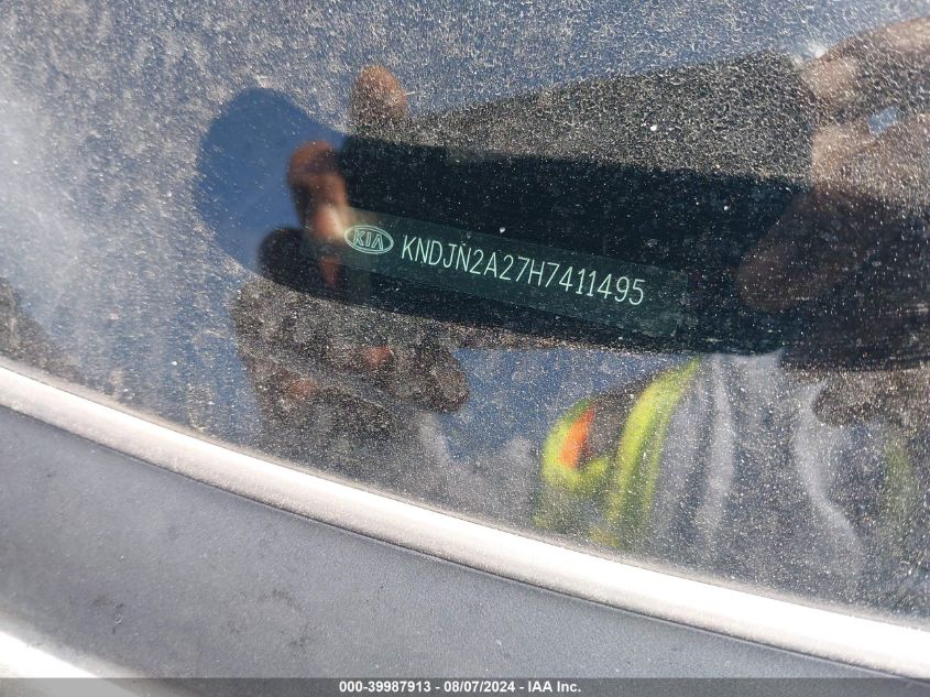 2017 Kia Soul VIN: KNDJN2A27H7411495 Lot: 39987913