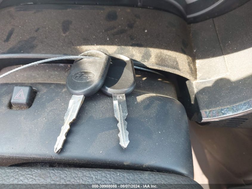 2010 Ford Explorer Sport Trac Xlt VIN: 1FMEU3BE9AUA36859 Lot: 39988088