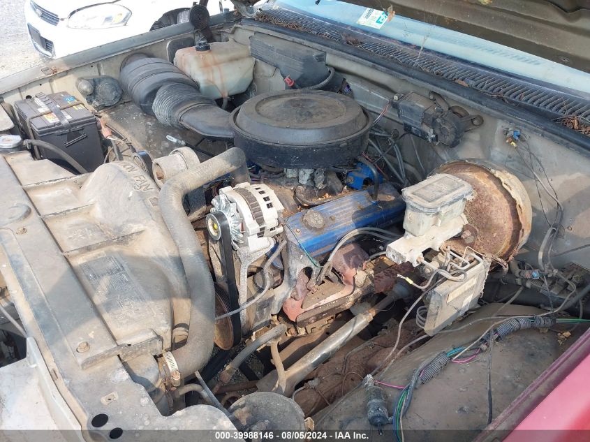 1990 Chevrolet Gmt-400 K2500 VIN: 1GCFK24K0LE128354 Lot: 39988146