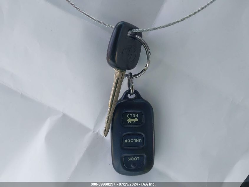 2005 Toyota Camry Le VIN: 4T1BE32K65U410002 Lot: 39988297