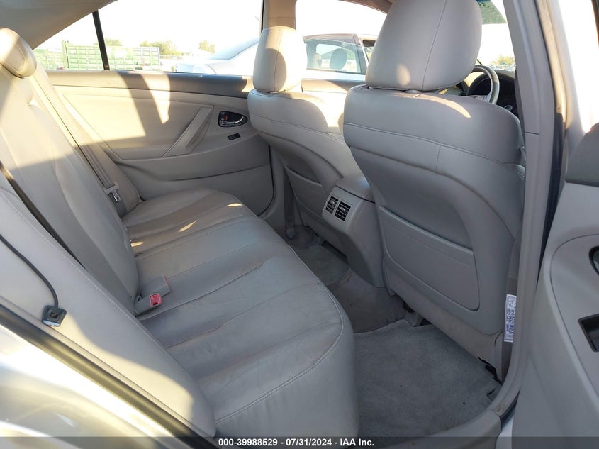 2007 Toyota Camry Hybrid Hybrid VIN: JTNBB46K273044072 Lot: 39988529