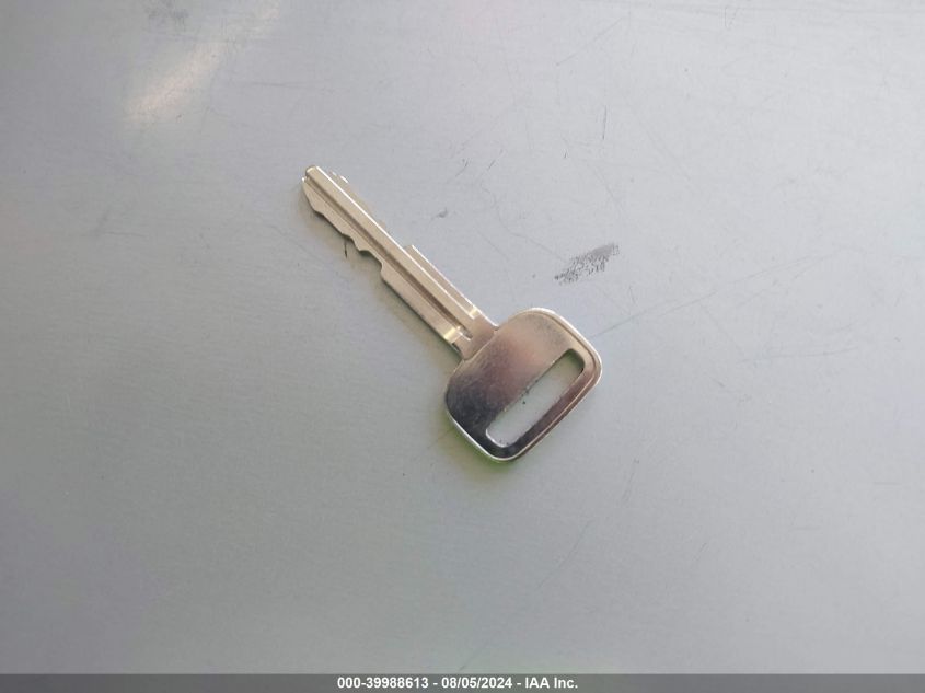 2000 Toyota Camry Ce VIN: 4T1BG22K8YU681295 Lot: 39988613