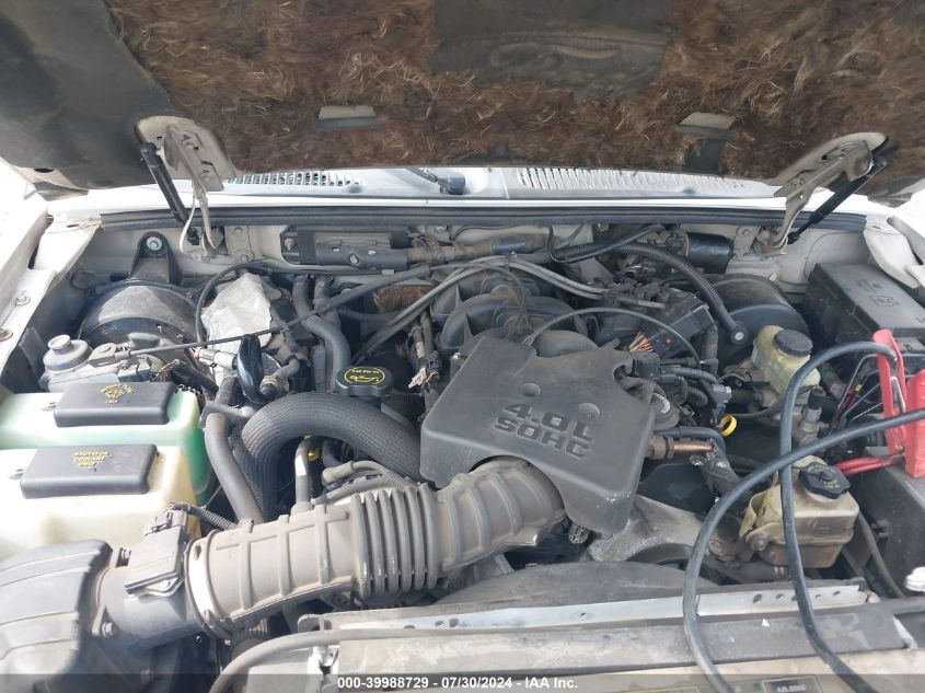 2003 Ford Explorer Sport Trac Xls/Xlt VIN: 1FMZU77E83UA57092 Lot: 39988729