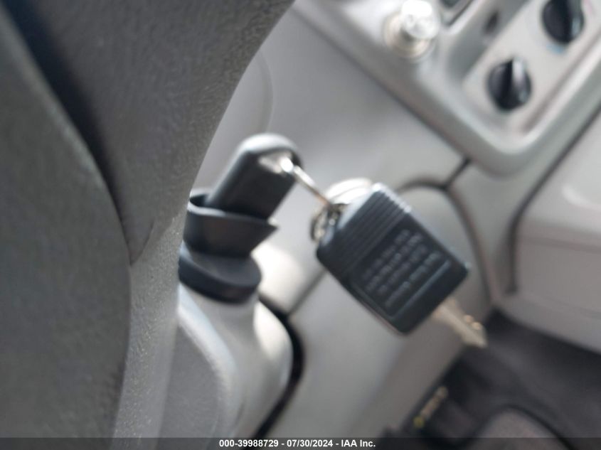 2003 Ford Explorer Sport Trac Xls/Xlt VIN: 1FMZU77E83UA57092 Lot: 39988729