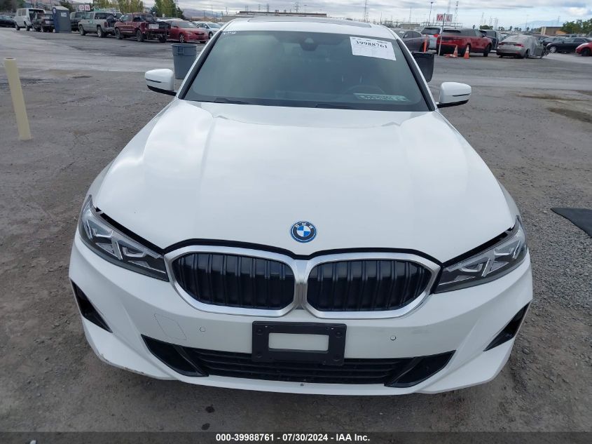 2023 BMW 3 Series 330E VIN: 3MW39FF06P8D06033 Lot: 39988761