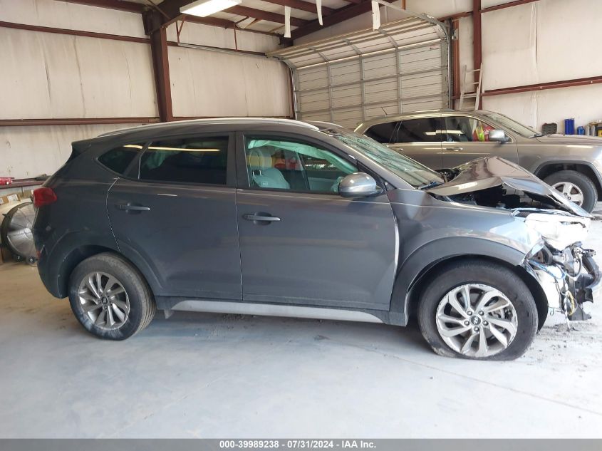 KM8J33A42JU653689 2018 Hyundai Tucson Sel